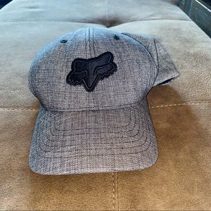 Gray and black fox racing baseball hat flex fit